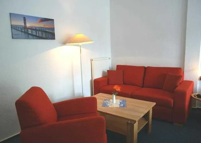 Apartment Residenz Seeblick 16 Mit Seitlichen Ostseeblick