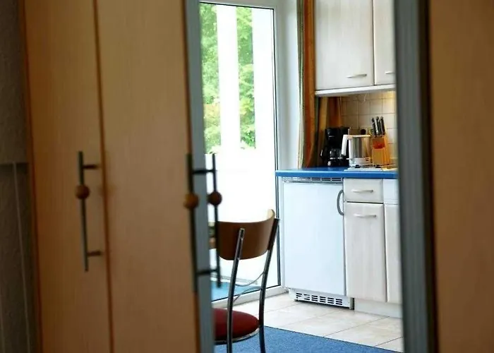 Residenz Seeblick 16 Mit Seitlichen Ostseeblick *